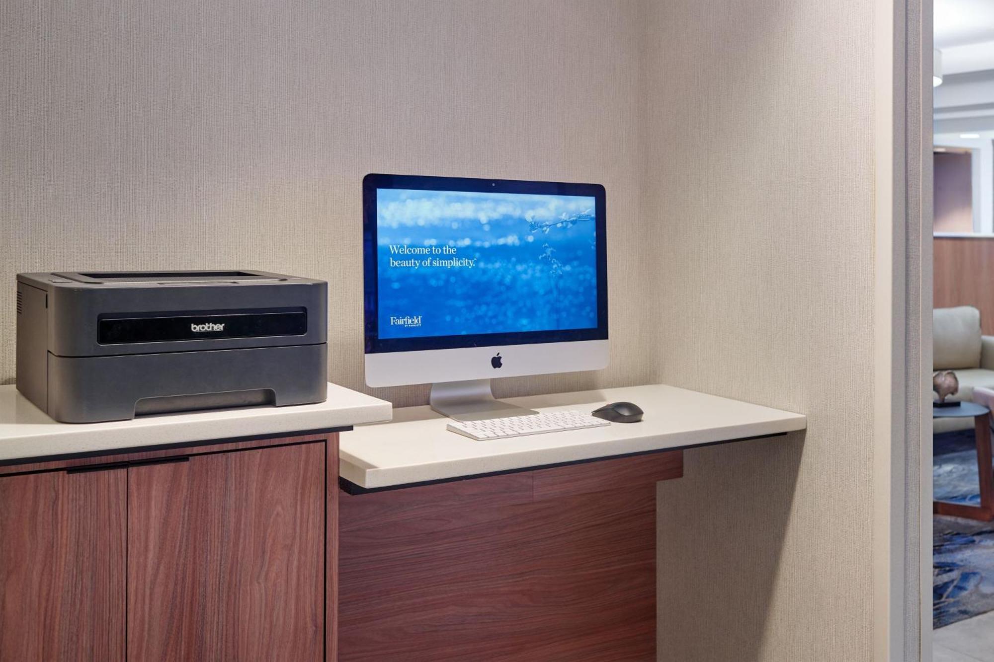 Fairfield Inn & Suites Уорнър Робинс Екстериор снимка